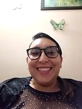 Valeria montana  online show from April 22, 2026, 12:06 am