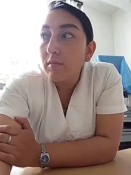 Valeria montana  online show from December 22, 2025, 1:11 pm