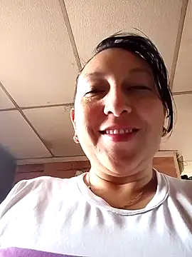 Valeria montana  online show from July 4, 2026, 4:22 pm
