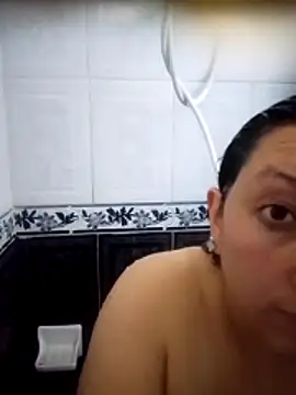 Valeria montana  online show from June 27, 2026, 6:03 pm