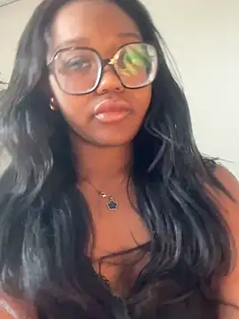 Snapshot of IndiaNoir chatting on December 3, 2025, 2:49 pm IndiaNoir online show from December 3, 2025, 2:49 pm