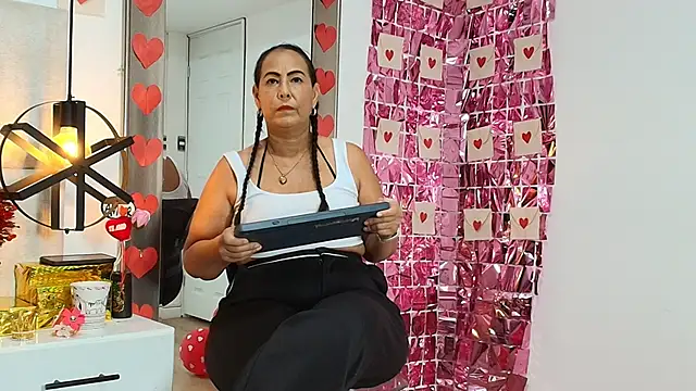 Sara BigAss- online show from February 16, 2026, 7:23 pm