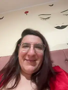 Dana92va online show from February 20, 2026, 8:33 pm