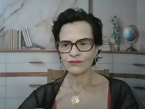 Luna-Hot0802 online show from December 18, 2025, 12:42 pm