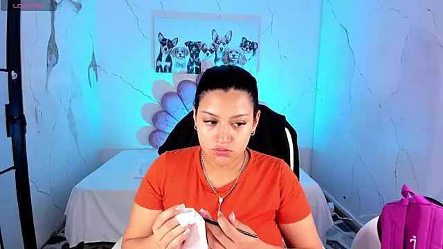 melodysnow  online show from December 20, 2025, 1:14 pm