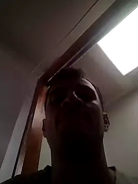 LeomiaDesire online show from April 2, 2026, 8:15 pm