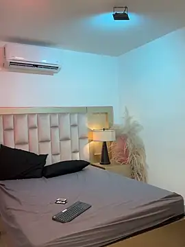 lucaaray online show from March 3, 2026, 11:56 pm