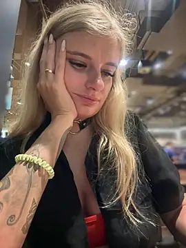 Betsy online show from December 21, 2024, 11:44 am