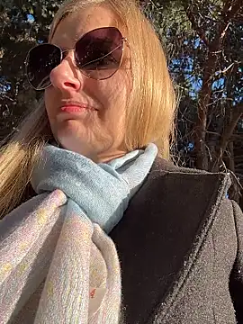 Betsy online show from January 14, 2026, 1:26 pm