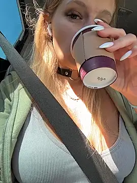 Betsy online show from March 26, 2026, 10:35 am