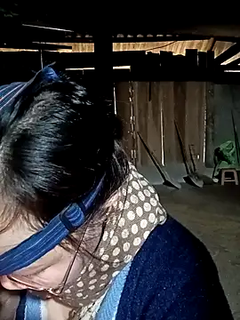 ava-dellght online show from January 16, 2026, 9:02 am