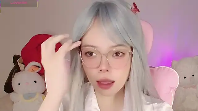Snapshot of Miyeoonn chatting on April 27, 2026, 5:00 pm Miyeoonn online show from April 27, 2026, 5:00 pm
