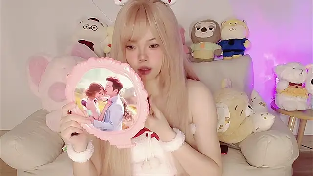 Miyeoonn online show from January 18, 2026, 2:04 am