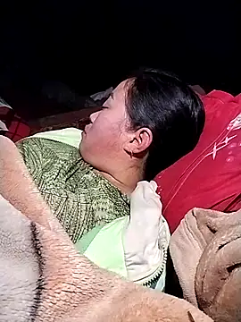 AlilaK2 online show from December 17, 2025, 1:49 pm