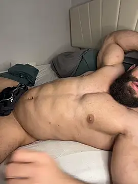 stylesexy online show from April 10, 2026, 9:05 am