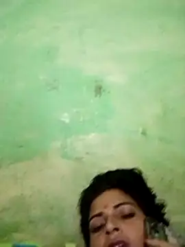 Snapshot of Big_soniya55A chatting on July 17, 2026, 3:04 am Big soniya55A online show from July 17, 2026, 3:04 am