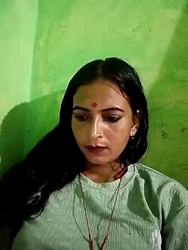 Snapshot of Big_soniya55A chatting on July 8, 2026, 12:17 pm Big soniya55A online show from July 8, 2026, 12:17 pm