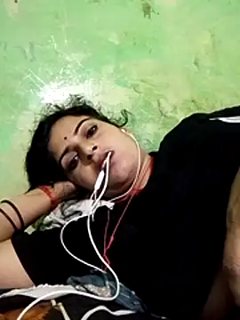 Snapshot of Big_soniya55A chatting on June 27, 2026, 1:22 am Big soniya55A online show from June 27, 2026, 1:22 am
