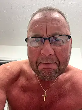 Toothpic1 online show from December 3, 2025, 8:58 am