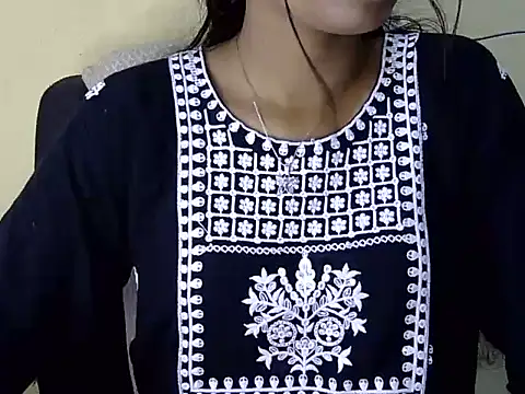 Snapshot of Shab_M chatting on February 16, 2026, 6:56 am Shab M online show from February 16, 2026, 6:56 am