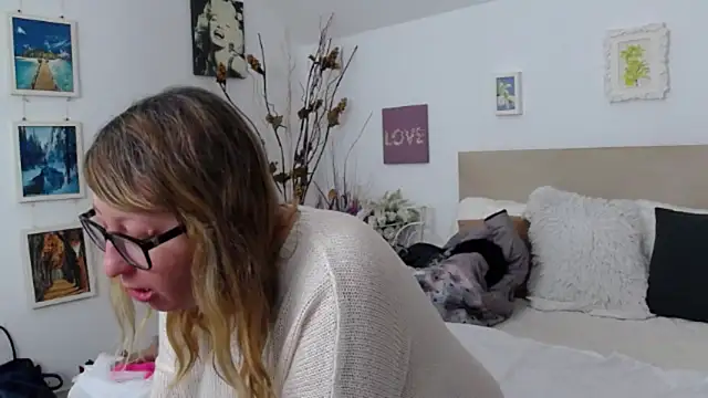 OlgaPavlova online show from February 17, 2026, 1:19 pm