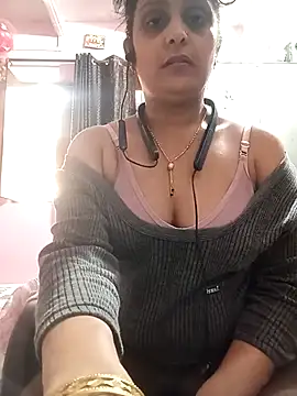 Snapshot of Tanya_Sharma98 chatting on December 16, 2025, 10:08 am Tanya Sharma98 online show from December 16, 2025, 10:08 am