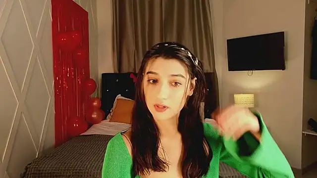 Babe Live online show from February 10, 2026, 3:33 pm