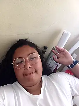 VaneandRossy online show from April 10, 2026, 2:24 pm