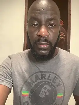 goldenshower2451 online show from December 19, 2025, 4:05 am