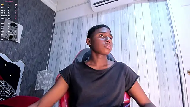 teylor lovee online show from January 9, 2026, 8:27 pm