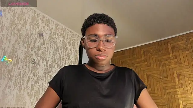 teylor lovee online show from February 19, 2026, 8:50 pm