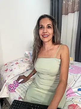 sandrafarrely online show from December 4, 2025, 11:48 pm