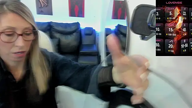 Scarlett 079 online show from February 2, 2026, 11:42 am