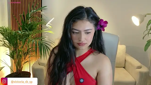 Snapshot of victoria___moon chatting on May 21, 2026, 2:03 pm victoria moon online show from May 21, 2026, 2:03 pm