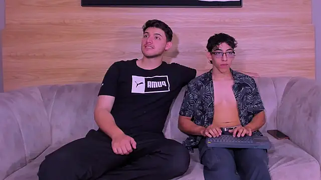 big  friends online show from April 29, 2026, 12:26 am