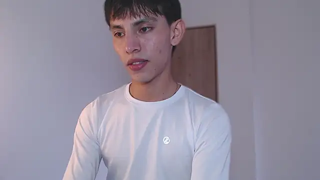 andrew courtzz online show from March 16, 2026, 3:59 pm