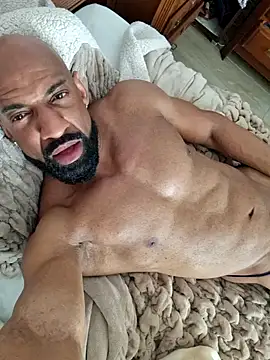 Snapshot of baddblake43 chatting on March 4, 2026, 1:30 pm baddblake43 online show from March 4, 2026, 1:30 pm