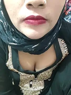 Snapshot of Ikra-786 chatting on December 14, 2025, 1:01 am Ikra-786 online show from December 14, 2025, 1:01 am