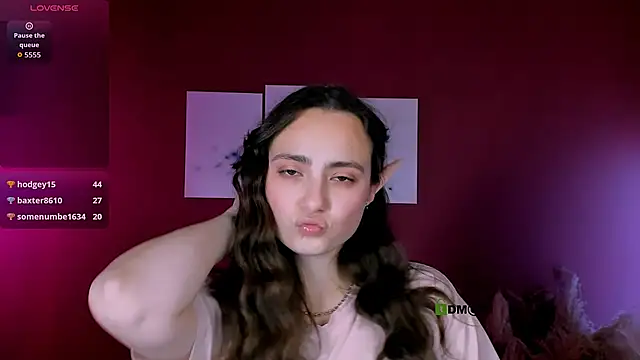 jenna elayne online show from December 18, 2025, 1:04 pm