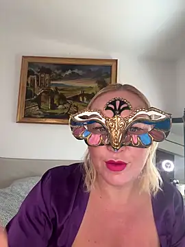 Snapshot of _DaLiDa_ chatting on December 14, 2025, 11:05 am DaLiDa online show from December 14, 2025, 11:05 am