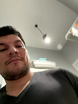 CharlyAlfa22 online show from January 9, 2026, 4:25 pm