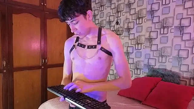 Neo Twink online show from February 20, 2026, 5:26 pm