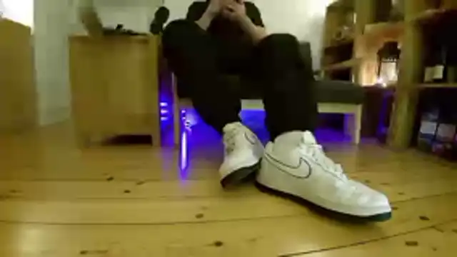 Snapshot of jonas_camboy chatting on December 16, 2025, 5:28 pm jonas camboy online show from December 16, 2025, 5:28 pm