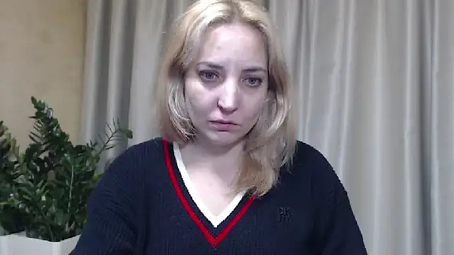 sweetpussy online show from November 1, 2025, 12:43 pm