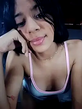 Vaness hot online show from April 2, 2026, 7:53 pm