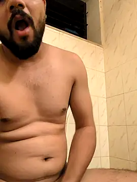 sexytomdev online show from January 14, 2026, 11:19 pm