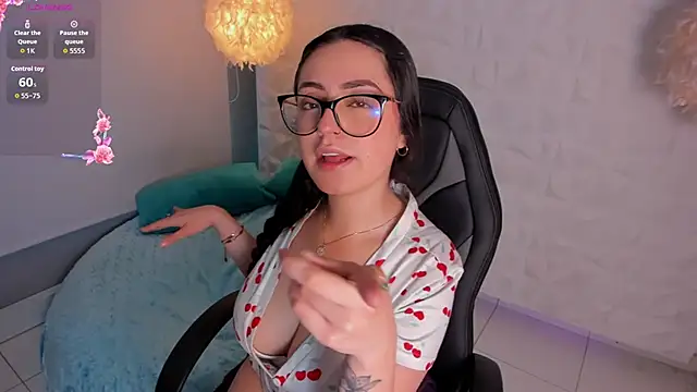 Snapshot of abby_angel_1 chatting on December 15, 2025, 12:11 pm abby angel 1 online show from December 15, 2025, 12:11 pm