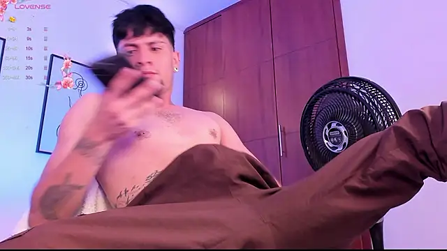 vaalentiino online show from February 20, 2026, 6:26 am