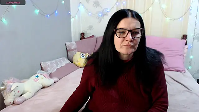 SashaBond online show from February 26, 2026, 12:05 pm