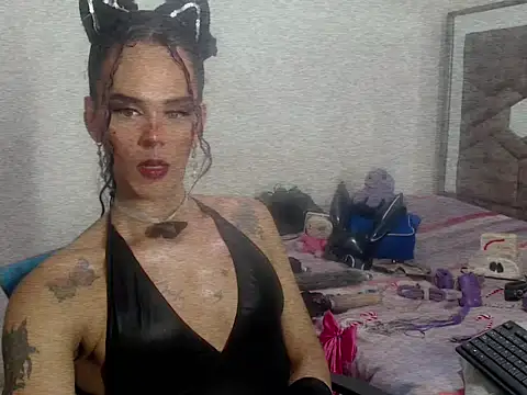 michaeldissts online show from December 21, 2025, 6:59 am